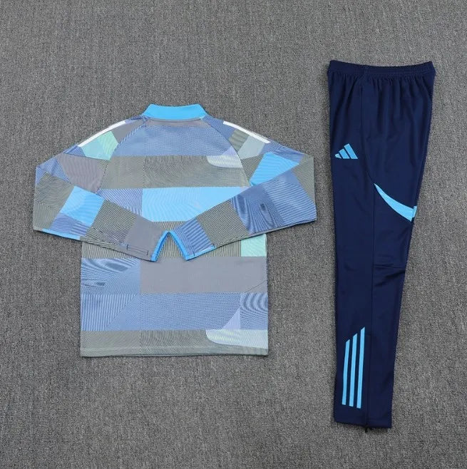 Real Madrid 2025/2026 1/4 Zipper Tracksuit Blue