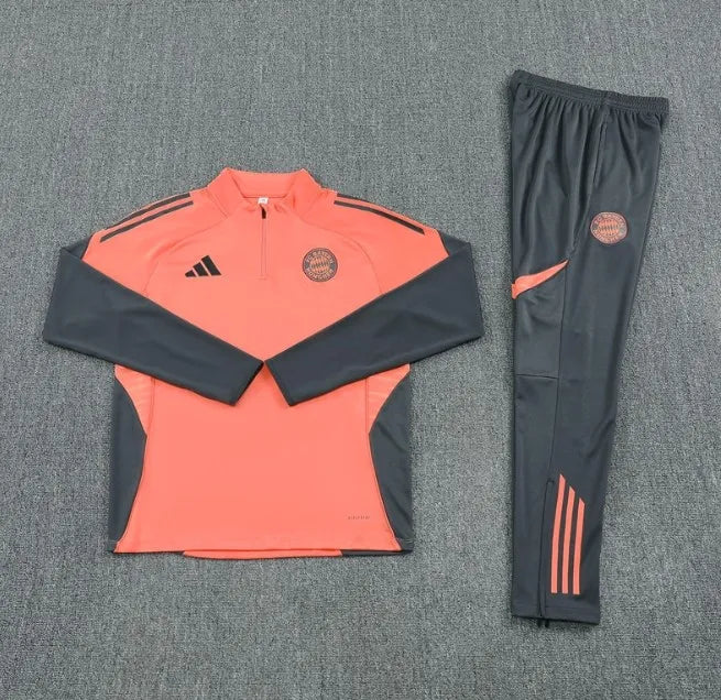 Bayern Munich 2025/2026 1/4 Zipper Tracksuit Orange
