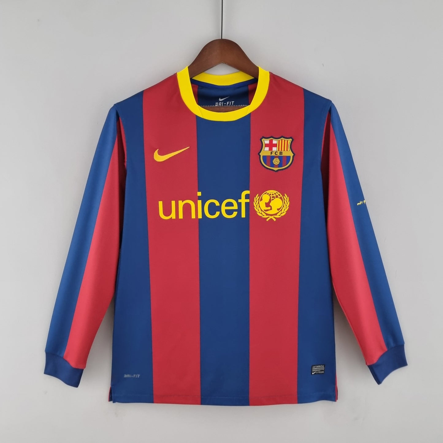 Barcelona 2010/2011 Home Retro Long Sleeve