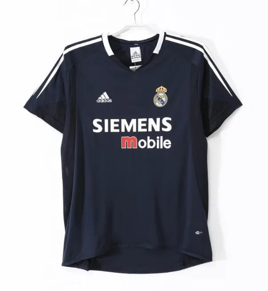 Real Madrid 2004/2005 Away Retro