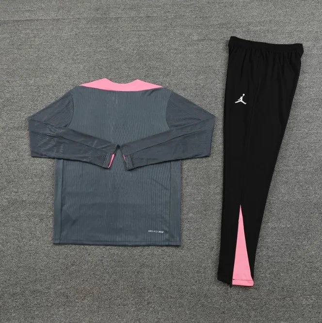 PSG 2024/2025 1/4 Zipper Tracksuit Dark Grey/Pink